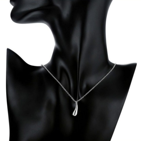 Sterling Silver Teardrop Jewelry Set - Picture 8 of 8